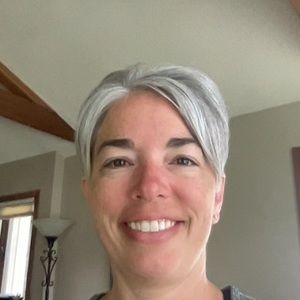 Meet your Posher, Naomi